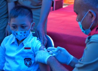 Target 27.500 Siswa, Vaksinasi Anak Usia Dini di Kolaka Dimulai