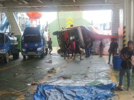 Dua Kendaraan Roda Enam Terbalik di Kapal KMP Raja Dilaut, Ini Kronologisnya
