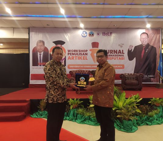 Rektor USN Kolaka Himbau Dosen Perbanyak Tulis Jurnal