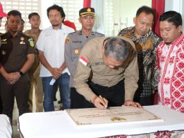 Bupati Kolaka Resmikan Pemanfaatan Gedung Baru RS Benyamin Guluh