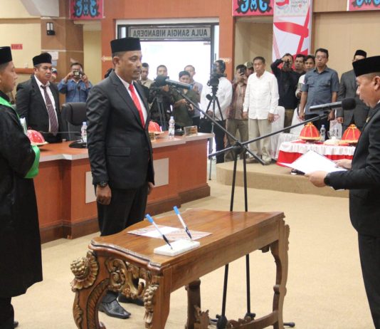 Zulkarnain Resmi Jadi Anggota DPRD Kolaka