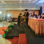 1.014 Mahasiswa USN Kolaka Diwisuda, ini Lulusan Terbaiknya
