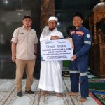 PT Antam UBPN Kolaka Renovasi Plafond Masjid Babussalam Huko-huko