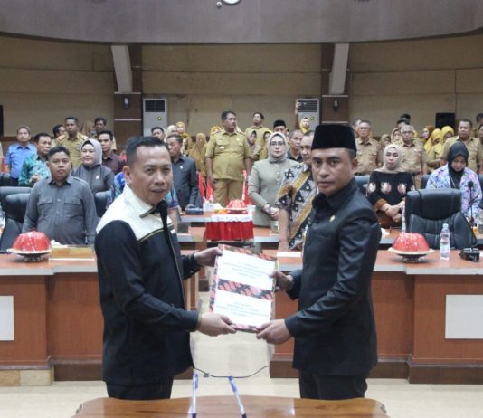 Sah ! DPRD Kolaka Tetapkan 11 Perda Pro-rakyat