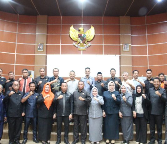 19 Anggota DPRD Kolaka Periode 2019-2024 Pamit