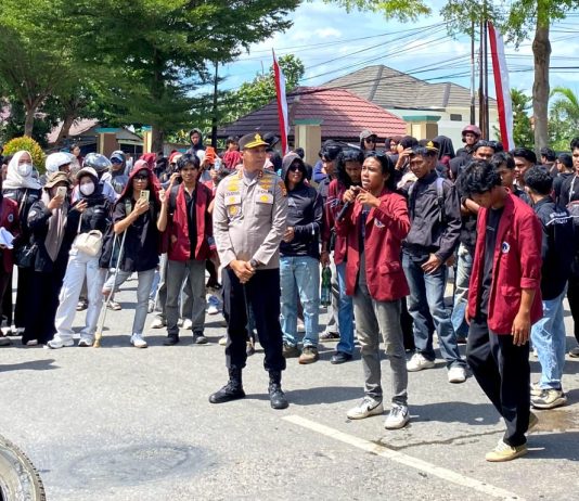 13 Tuntutan Mahasiswa USN dan Masyarakat di DPRD Kolaka, UU Perampasan Aset salah satunya