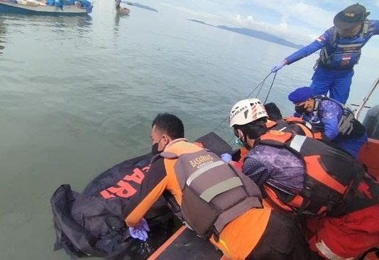 Seluruh Korban Longboat Pemancing di Perairan Pomalaa Ditemukan, Operasi SAR Resmi Dihentikan