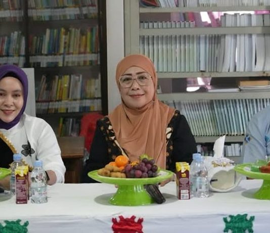 Panggung Cerita untuk Generasi Literat: Anak Kolaka Belajar Berani Bertutur