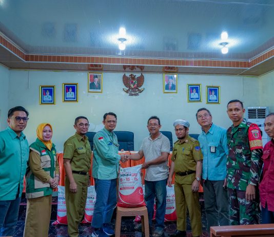 PT Vale Salurkan 617 Sak Pupuk Phonska Plus, Dukung Pertanian Berkelanjutan di Desa Huko-Huko