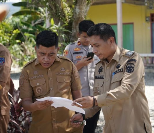 Wakil Bupati Kolaka Tinjau Sejumlah Proyek Pembangunan di Kecamatan Wolo