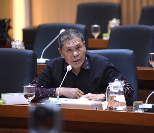 Ahmad Safei Desak Evaluasi Kapal Uzur di Lintasan Kolaka–Bajoe