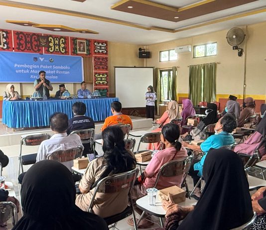 Sentuhan Kepedulian PT Vale IGP Pomalaa, 1.879 Paket Sembako Hangatkan Warga Rentan