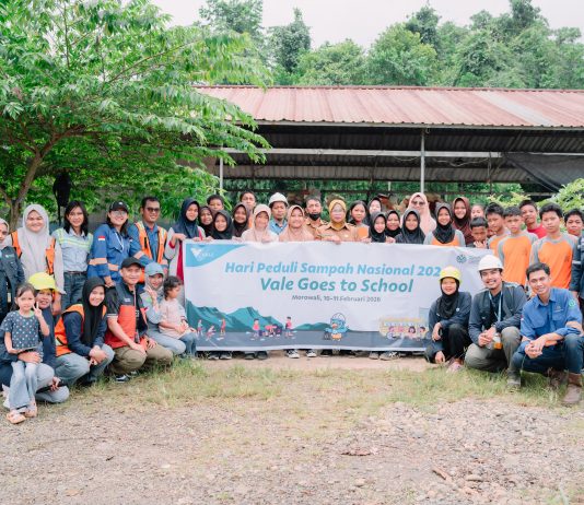 Dorong Literasi Bagi Generasi Muda, PT Vale Edukasi Siswa di Morowali Kelola Sampah Secara Bijak pada Peringatan HPSN