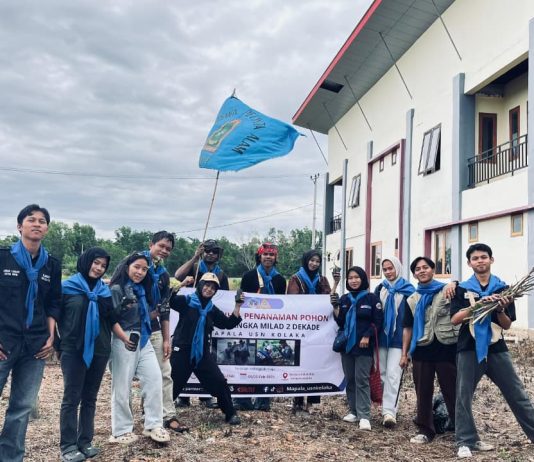MAPALA USN Kolaka Rayakan 2 Dekade dengan Aksi Bersih Lingkungan dan Penanaman Pohon