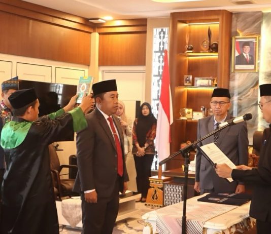 Anas Yusuf Resmi Jabat Kadis Tanaman Pangan dan Hortikultura Kolaka