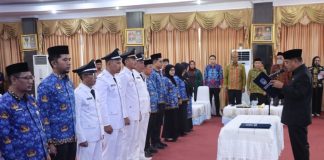 Mutasi 14 Pejabat Kolaka, Sekda Tekankan Pelayanan Cepat dan Transparan