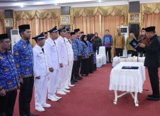 Mutasi 14 Pejabat Kolaka, Sekda Tekankan Pelayanan Cepat dan Transparan