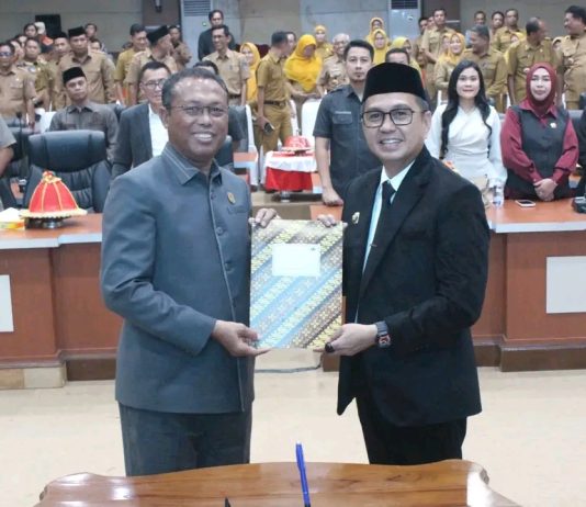 Paripurna DPRD Kolaka Tetapkan Rekomendasi LKPJ 2025, Bupati Amri Apresiasi Sinergi