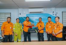Perkuat Kesiapsiagaan Bencana, PT Vale Serahkan Bantuan Alat Penyelamatan Air dan First Aid Kepada Pos SAR Kolaka