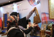 PT Vale Siapkan Generasi Penerus Anyaman Teduhu, Warisan Budaya Luwu Timur Tampil di Dekranas 2026