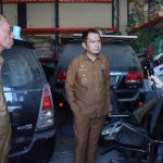 Bupati Kolaka Tinjau Gudang Aset Daerah, Kendaraan Tak Layak Pakai Bakal Dilelang
