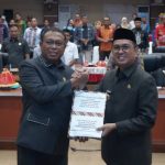DPRD Setujui Raperda Pertanggungjawaban APBD 2025, Bupati Kolaka Tegaskan Komitmen Transparansi Keuangan