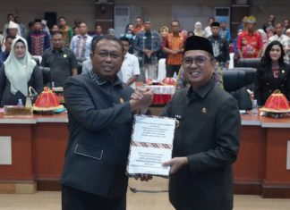 DPRD Setujui Raperda Pertanggungjawaban APBD 2025, Bupati Kolaka Tegaskan Komitmen Transparansi Keuangan