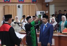 Ramadhan Husain Resmi Dilantik sebagai Wakil Ketua DPRD Kolaka, Bupati Tekankan Sinergi Bangun Daerah