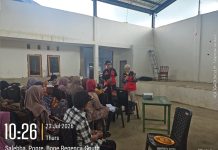 Cegah Penyakit Sejak Dini, Mahasiswa KKN-PK Unhas Periksa Kesehatan 86 Warga Desa Salebba